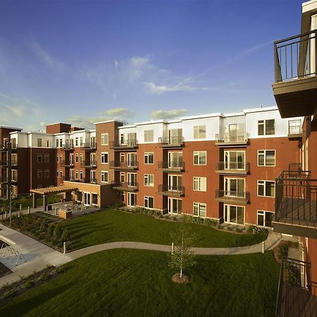 Execustay At York Place Apts Edina Esterno foto